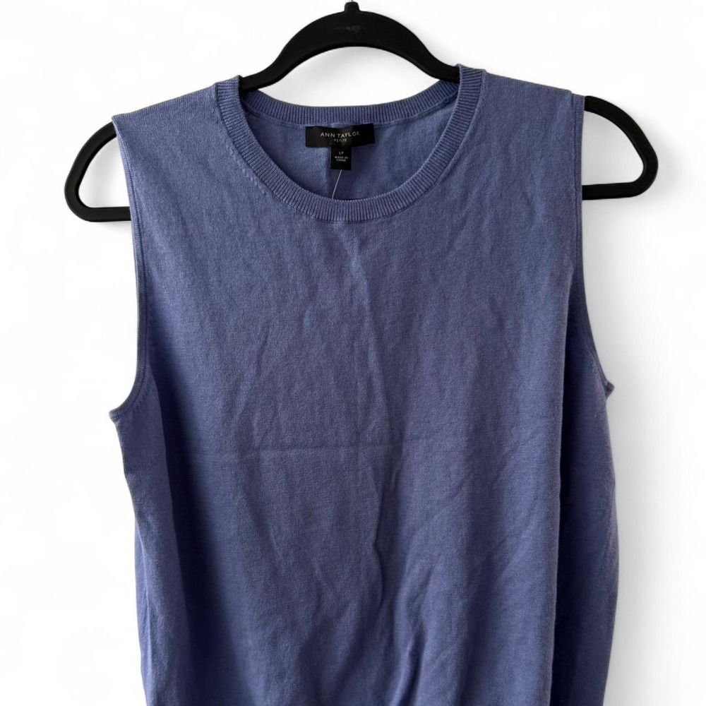 Ann Taylor Periwinkle Purple Sleeveless Sweater Vest Top LP Petite NEW